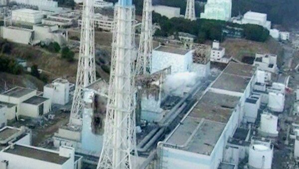 Работы на двух энергоблоках Фукусимы-1 приостановлены из-за радиации