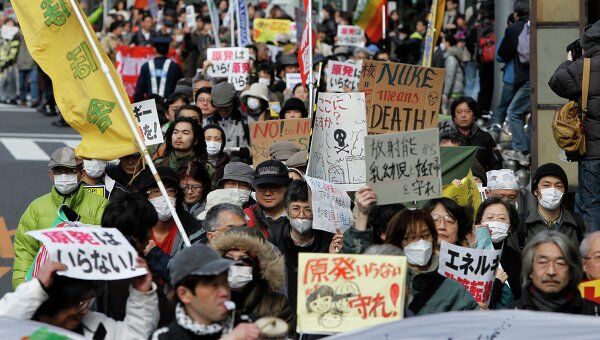 Антиядерный митинг в Токио 27 марта 2011 года