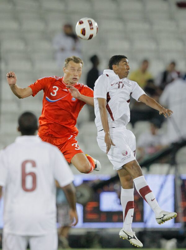 Игровой момент матча Катар - Россия