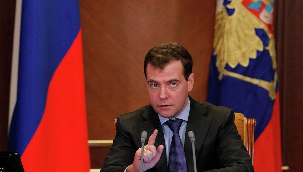 Медведев освободил от должности 10 генералов МВД