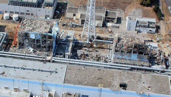Вид с воздуха на АЭС Фукусима