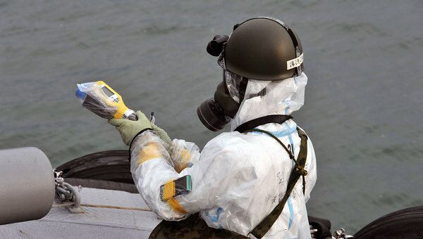 Замер уровня радиации после аварии на АЭС Фукусима