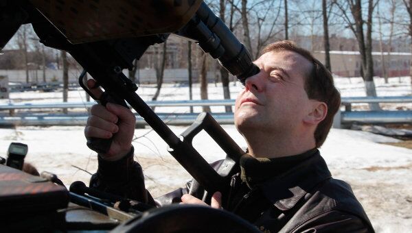 Посещение Дмитрием Медведевым 45-го полка ВДВ