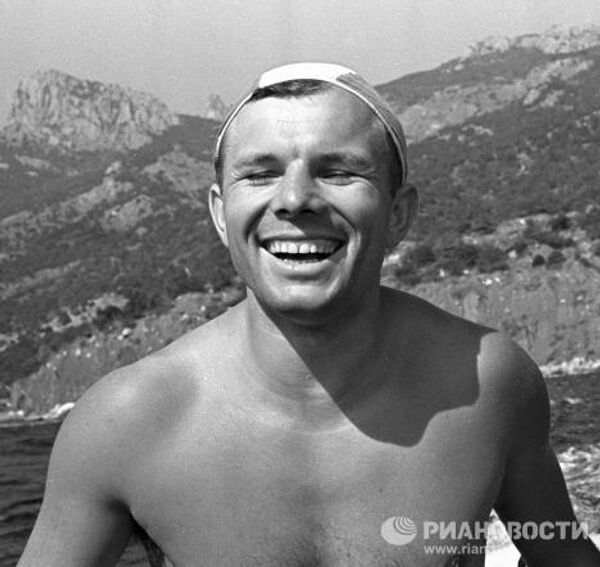 Юрий Гагарин во время послеполетного отдыха