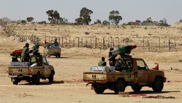 Мятежники занимают позиции близ Адждабии