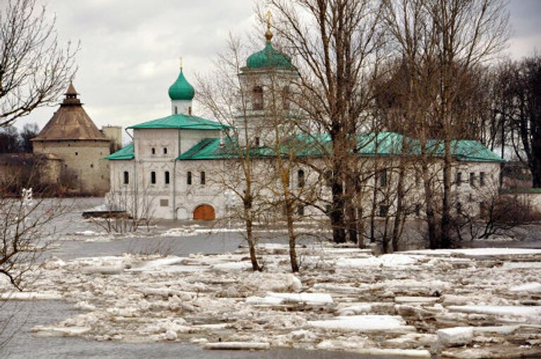 Паводок в Пскове