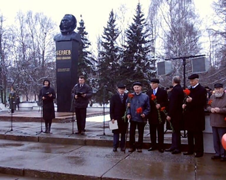 Торжественный митинг прошел в Вологде в честь Дня Космонавтики