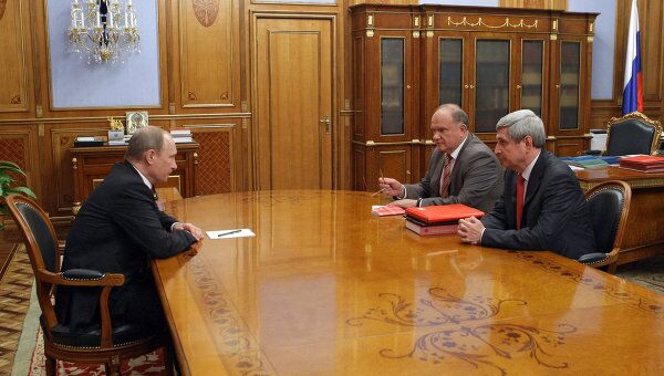 Премьер-министр РФ В.Путин встретился с коммунистами Г.Зюгановым и И.Мельниковым