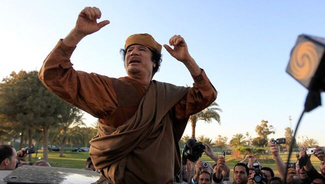 Муамар Каддафи у своей резиденции в Триполи. Фото от 10 апреля 2011года