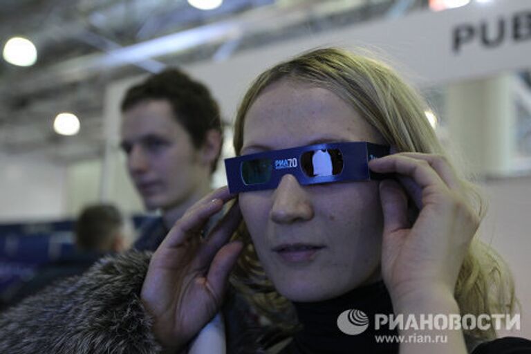 Открытие выставки Consumer Electronics & Photo Expo