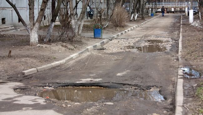 В подмосковном поселке. Архив