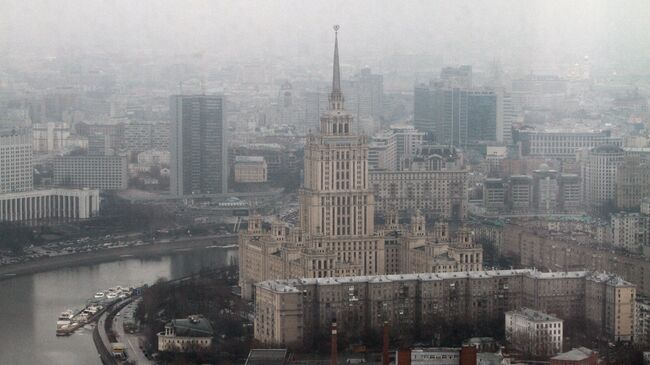 Пасмурная погода в Москве. Архивное фото