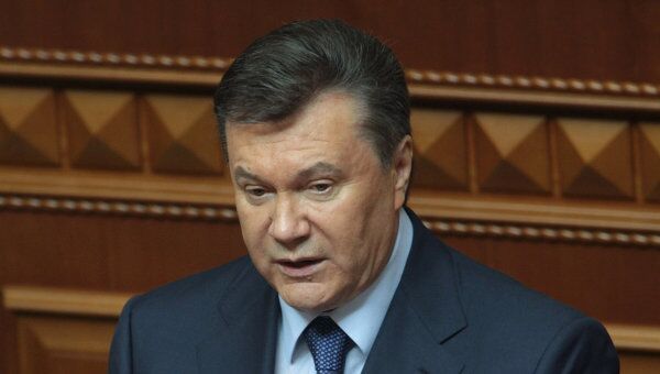 Янукович: Нафтогаз из-за высоких цен на газ терпит $2,5 млрд убытков