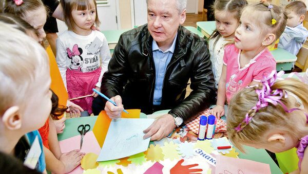 Сергей Собянин посетил детский сад. Архив