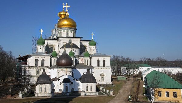 Реферат: Поездка в Ново-Иерусалимский монастырь