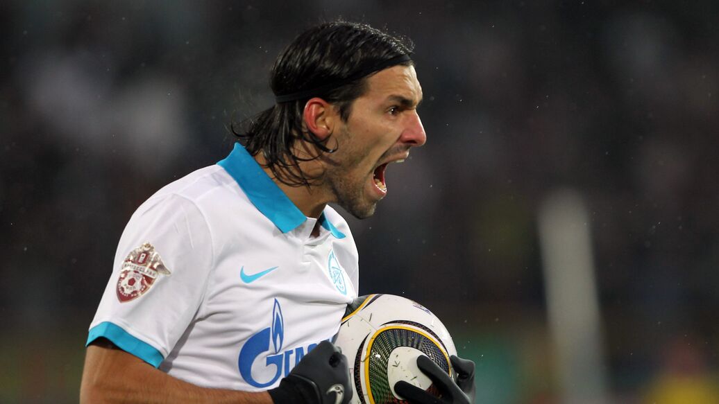 Данни назвал неправильным отстранение российских команд от еврокубков