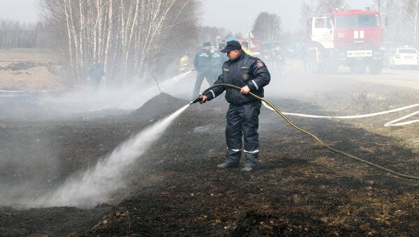 Учения по ликвидации природных пожаров в Подмосковье. Архивное фото