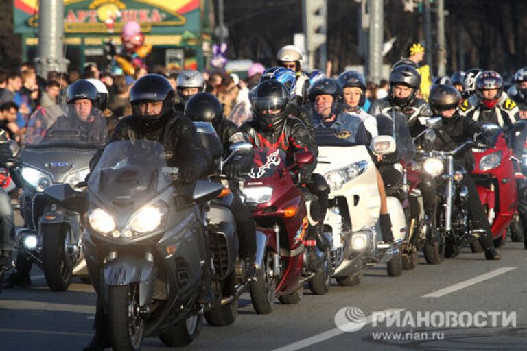 Открытие байкерского сезона в Москве