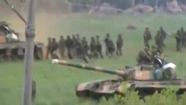 Власти Сирии выставили танки против безоружных демонстрантов в Дераа 