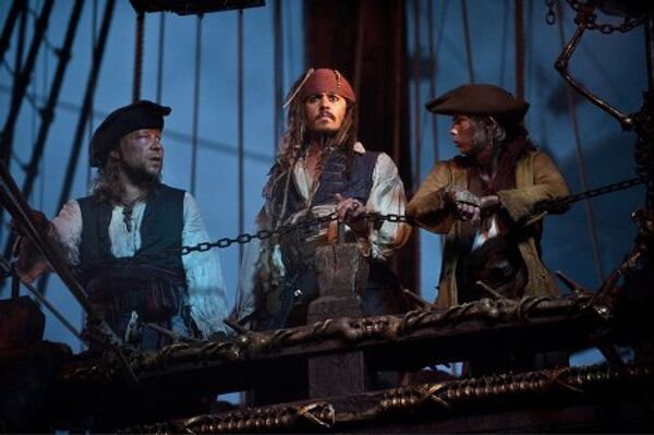 Джонни Депп в фильме Пираты Карибского моря: На странных берегах