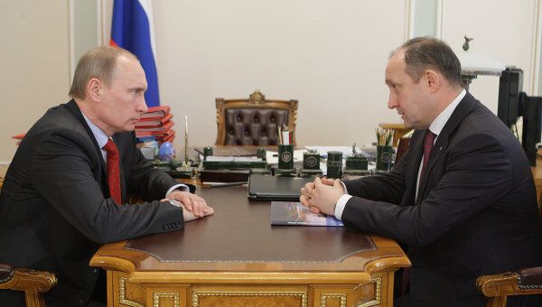 Премьер-министр РФ В.Путин провел встречу с гендиректором ОАО Совкомфлот С.Франком
