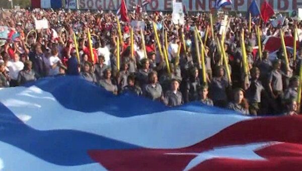 Первомайская демонстрация стала для кубинцев символом патриотизма