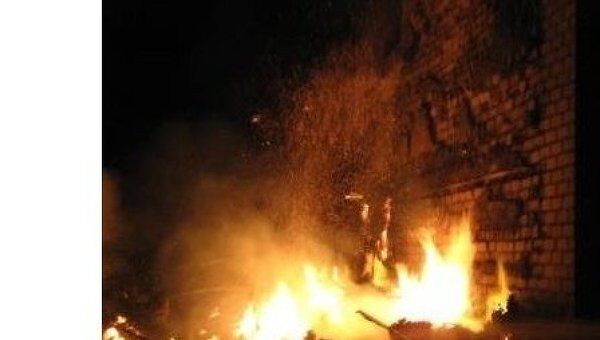 Пожар в поселке Молодежный в Астраханской области
