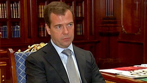 Медведев надеется, что штрафы за взятки помогут в борьбе с коррупцией