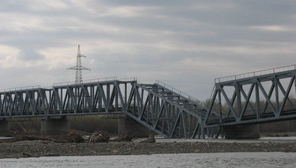 В Хакасии рухнул пролет железнодорожного моста