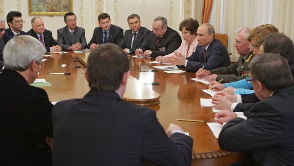 Встреча Владимира Путина с членами Координационного совета Общероссийского народного фронта