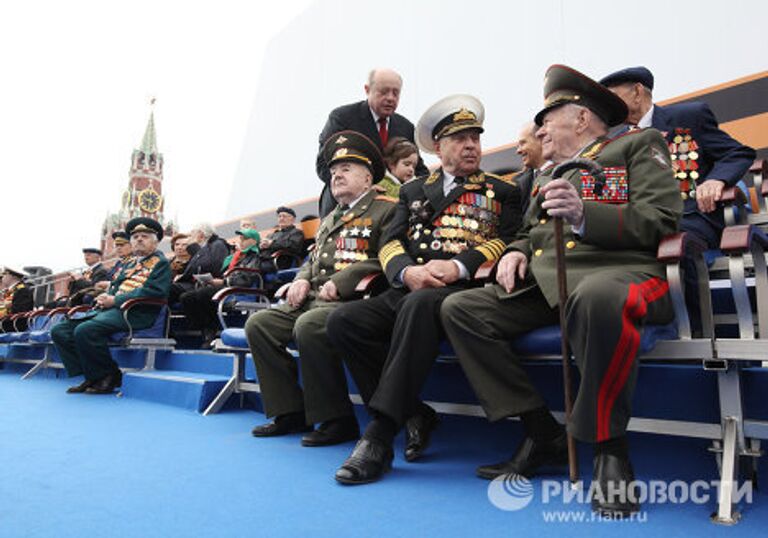 Военный парад, посвященный 66-летию Победы в Великой Отечественной войне