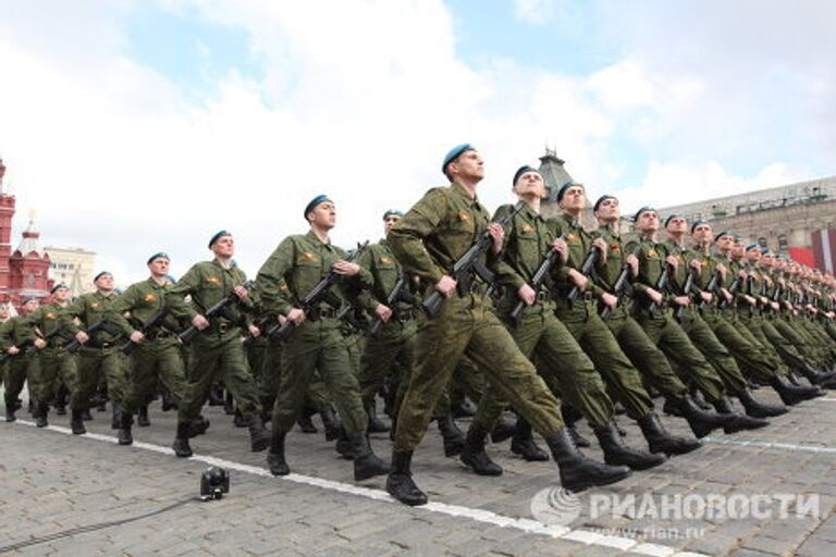 Военный парад, посвященный 66-летию Победы в Великой Отечественной войне