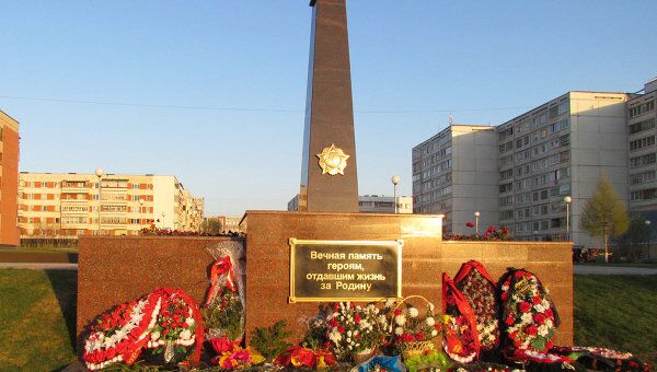 Обелиск, посвященный памяти павшим в ВОВ жителям села Боровецкое