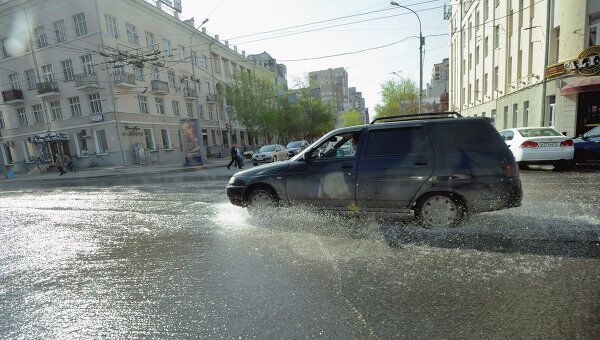 Коммунальная авария в центре Екатеринбурга
