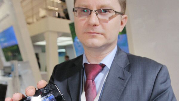 Ростелеком представил концепт брендированного планшета с ГЛОНАСС