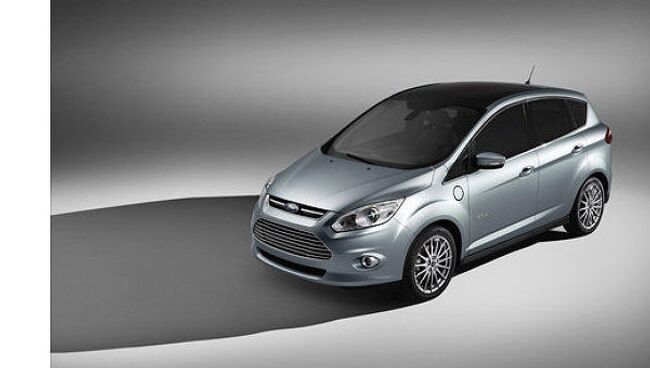 Гибридный автомобиль Ford C-MAX Energi/Hybrid . Архив