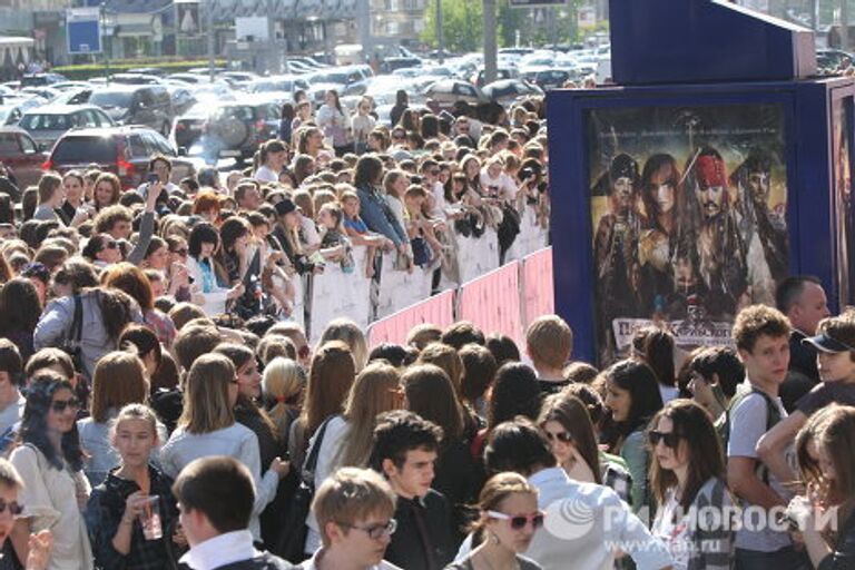 Премьера фильма Пираты Карибского моря: На странных берегах в кинотеатре Октябрь