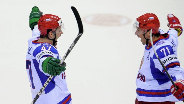 Александр Радулов и Илья Ковальчук (слева направо)