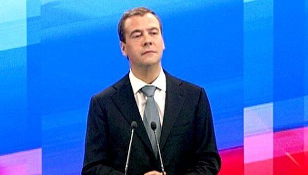 Медведев предлагает вывести техосмотр из-под милиции