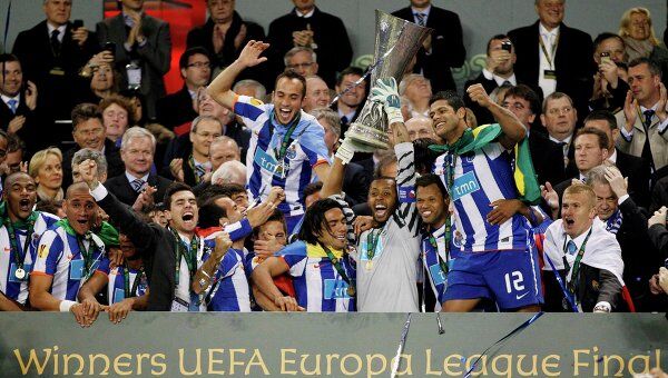 Футболисты Порту выиграли Лигу Европы, победив Брагу в финале
