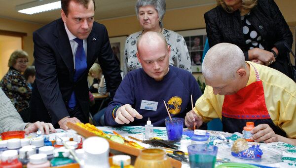 Президент РФ Д.Медведев посетил ассоциацию общественных объединений родителей детей-инвалидов