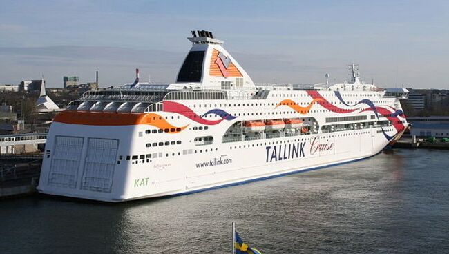 Круизный корабль Baltic Queen. Архив