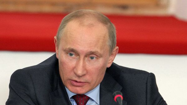Премьер-министр РФ Владимир Путин провел совещание в Пскове