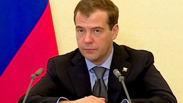 Общественные советы при МВД помогут противостоять экстремизму - Медведев