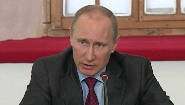 Путин требует модернизировать ЖКХ за счет инвесторов, а не россиян