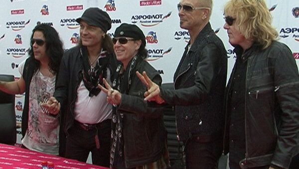 Scorpions осчастливили сотни российских фанатов 