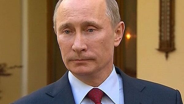 Путин признался, что история со Стросс-Каном в голове не укладывается