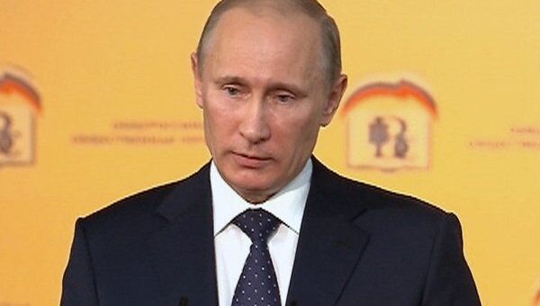 Государство должно и будет оплачивать среднее общее образование – Путин