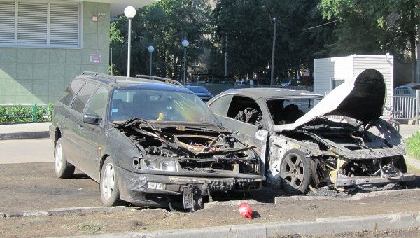 Сгоревшие авто на юго-западе Москвы