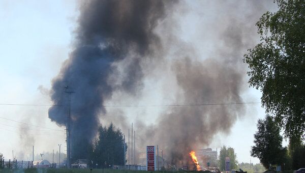 Две АЗС взорвались и горели в Костроме в среду, один человек погиб